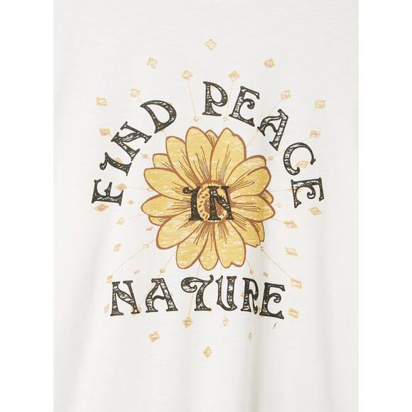 NWT Torrid Peace Super Soft Slub Crew Neck Raglan Tee Shirt Top Size: 0X (12) - Picture 2 of 6